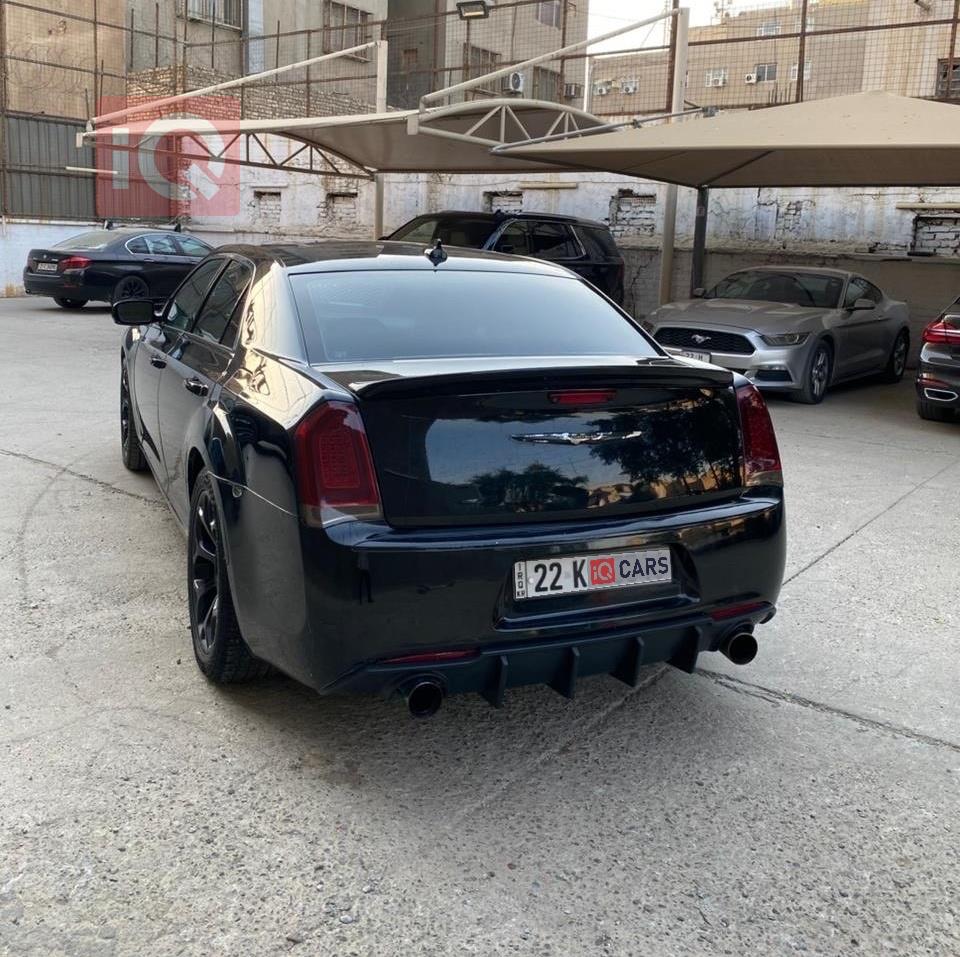 كرايسلر 300